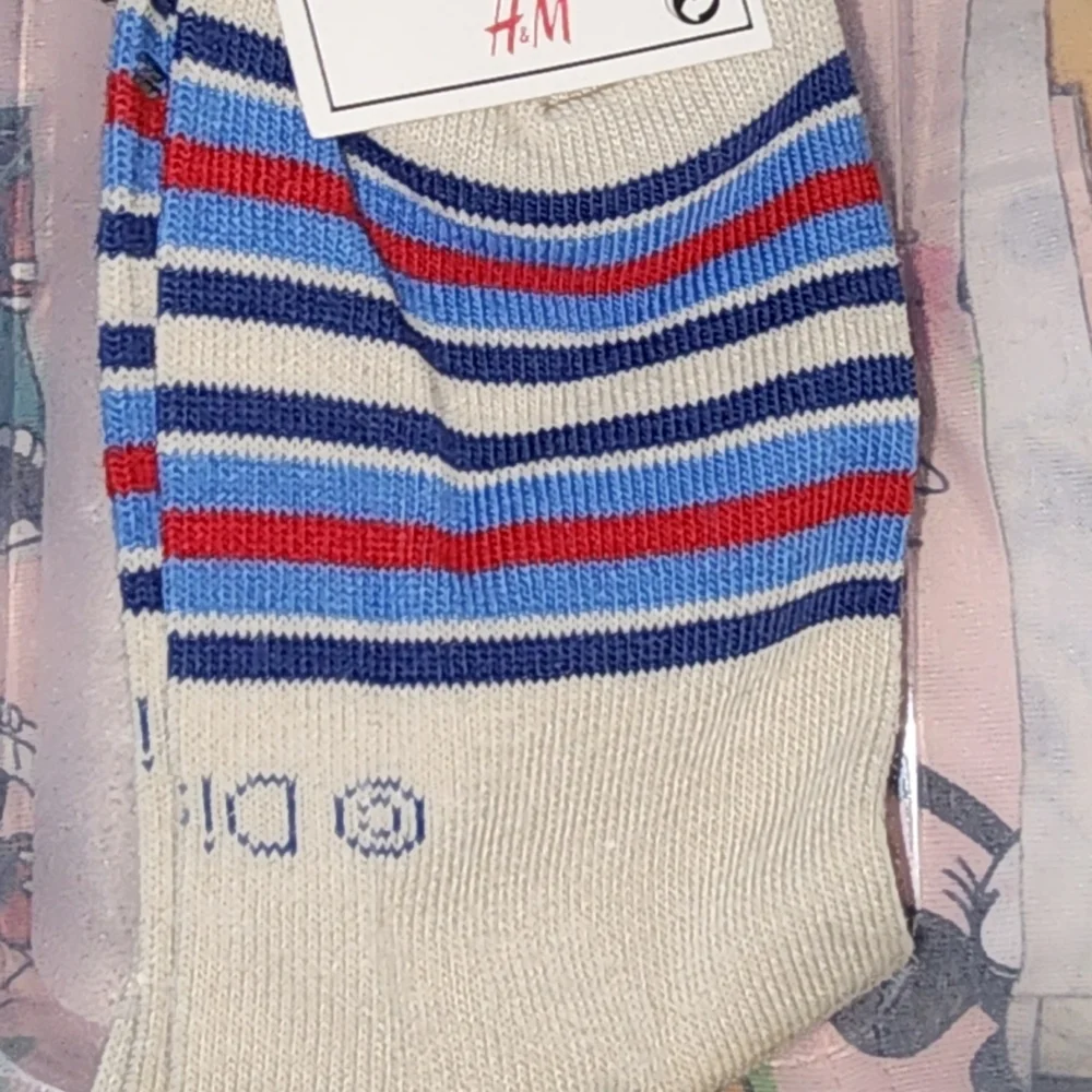 Socks - Picture 2 of 7